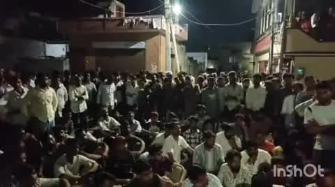 किशनगढ़: करंट की चपेट में आने से 18 वर्षीय युवक की अजमेर जेएलएन अस्पताल में हुई मौत, गुर्जर मोहल्ले में इकट्ठा हुए लोग