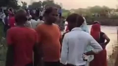 लालगंज: छोइया नाले में नहाना पड़ा भारी, एक युवक को ग्रामीण ने बचाया, दूसरा लापता, तलाश जारी