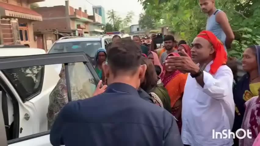 मुंगेर: मुख्यमंत्री की पत्नी ममता चौधरी ने बाढ़ प्रभावित क्षेत्र का किया दौरा पीड़ितों से मिलकर जाना हालचाल, सामुदायिक किचन का भ