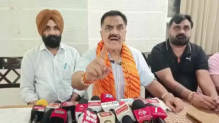 रुद्रपुर: पूर्व विधायक राजकुमार ठुकराल ने प्रेस वार्ता में विरोधियों पर AI से वीडियो बनाकर बदनाम करने की जताई आशंका