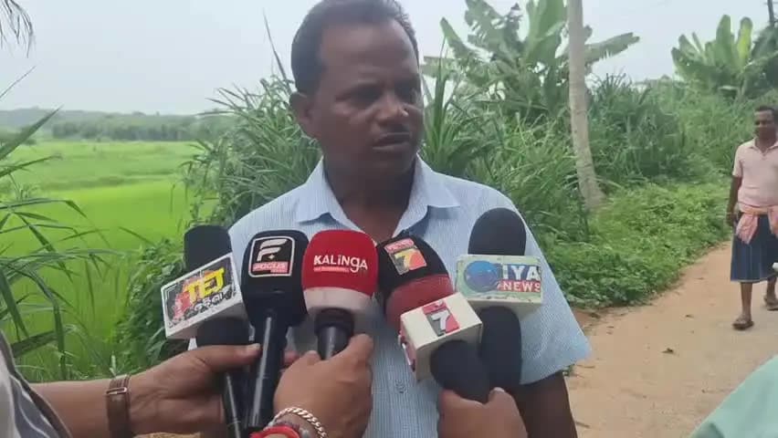 ଛତ୍ରପୁର: ନିମ୍ନ ମାନର କାମକୁ ନେଇ ଅସନ୍ତୋଷ, ବି ତୋଟାପଲୀ ଠାରେ ପ୍ରତିକ୍ରିୟା ରଖିଲେ ସ୍ଥାନୀୟ ଓ୍ବାର୍ଡ ସଭ୍ଯ