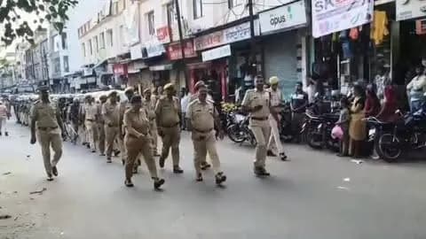 निष्पक्ष चुनाव, भयमुक्त मतदान और शांतिपूर्ण वातावरण के लिए पुलिस प्रतिबद्ध है।
बिना किसी भय या दबाव के...
निर्भीक होकर मतदान करें।
अफवाहों से बचें...
किसी भी संदिग्ध गतिविधि की सूचना तत्काल पुलिस को दें। सलूम्बर पुलिस - आपकी सुरक्षा में सदैव तत्पर।
@policerajasthan @ecisveep @ceo_rajasthan @dm_salumber