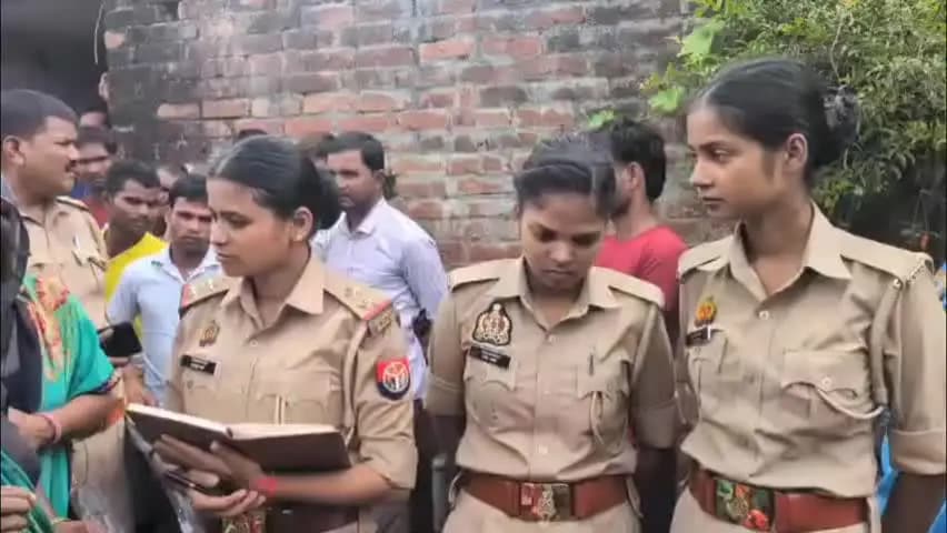 महसी: खालेपुरवा में विवाहिता ने फांसी लगाकर दी जान, पुलिस जांच में जुटी, तीन वर्ष पूर्व हुई थी शादी
