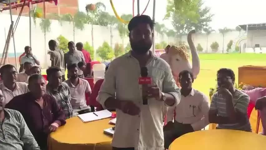 गोड्डा: गोड् में टेंट हाउस व लाइट कारोबारियों ने बनाया संगठन, समस्याओं व मांगों को मजबूती से रखने का लिया संकल्प