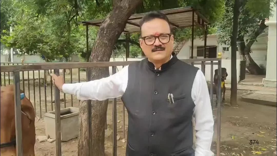 परभणी: नैसर्गिक आपत्तीत एकत्रित राहूया आणि हा बैलपोळा आनंदाने व संयमाने साजरा करूया : जिल्हाधिकारी संजय सिंह चव्हाण