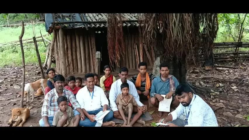 ବାଲିଗୁଡା: ସୁଲି ଗ୍ରାମରେ ପହଞ୍ଚି ମୈଳିକ ସମସ୍ୟା ଉପରେ ଆଲୋଚନା କରିଛନ୍ତି କଂଗ୍ରେସ ର ଦୁଇ କାଉସିଲର