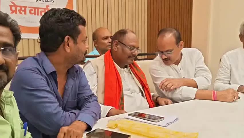 बिहार: भाजपा प्रदेश प्रवक्ता एवं पूर्व विधायक प्रेम रंजन पटेल ने सर्किट हाउस में किया प्रेस वार्ता