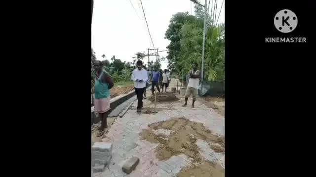তেলিয়ামুড়া: দক্ষিণ দুর্গাপুর এলাকায় পেবার ব্লকের রাস্তার কাজ পরিদর্শন করে বিধায়ক পিনাকী দাস চৌধুরী