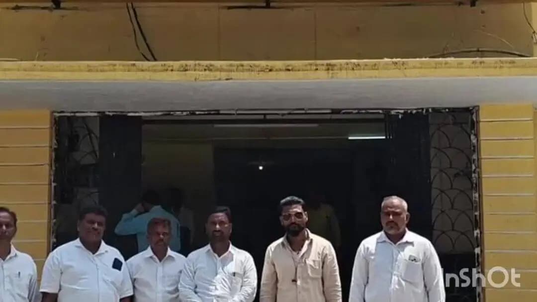 मिरज: गुंठेवारी कक्ष नियमित सुरू ठेवा अन्यथा आंदोलनाचा महाराष्ट्र रिपब्लिकन पक्षाचा इशारा,महापालिकेत निवेदन