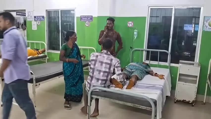 ବୀରମହାରାଜପୁର: କୁକୁଡ଼ା ଝୁଲି ଗ୍ରାମରେ ବଜ୍ରାଘାତରେ ଜଣେ ମହିଳା ମୃତ, ଅନ୍ୟ ଜଣେ ଗୁରୁତର