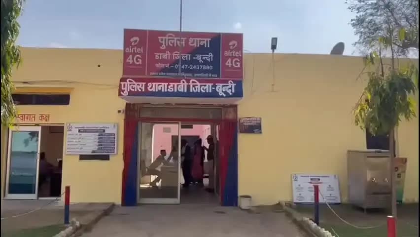 तालेड़ा: झोपड़ी में महिला ने की आत्महत्या, पुलिस ने पोस्टमार्टम कर शव परिजनों को सौंपा