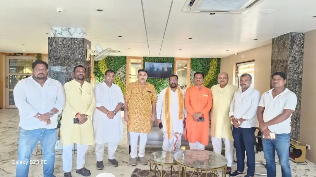 ଜୁନାଗଡ: ଜୁନାଗଡ଼ରେ ଧର୍ମଗଡ ବିଧାୟକଙ୍କ ତରଫରୁ ବରିଷ୍ଠ BJP ନେତା ପ୍ରତି ସ୍ୱାଗତ