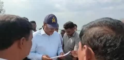 మేడ్చల్: ఎదులాబాద్ చెరువును సందర్శించిన హైడ్రా కమిషనర్ రంగనాథ్