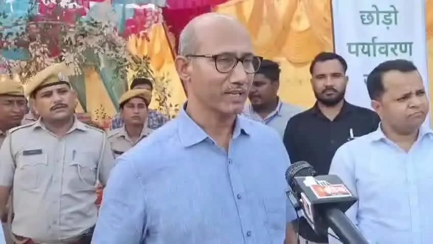 बूंदी: द्वितीय चरण के नगर निकाय चुनाव में भयमुक्त होकर अधिक से अधिक मतदान करने की जिला निर्वाचन अधिकारी ने की अपील