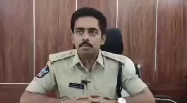పాడేరు: సైబర్ మాసాలపై ప్రజలు అప్రమత్తంగా ఉండాలి పాడేరు డి.ఎస్.పి రాజసింహారెడ్డి
