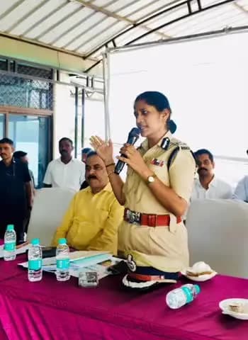 మేడ్చల్: మల్కాజిగిరి మున్సిపల్ కార్పొరేషన్ కార్యాలయంలో గణేష్ ఉత్సవాలపై సమగ్ర సమన్వయ సమావేశం