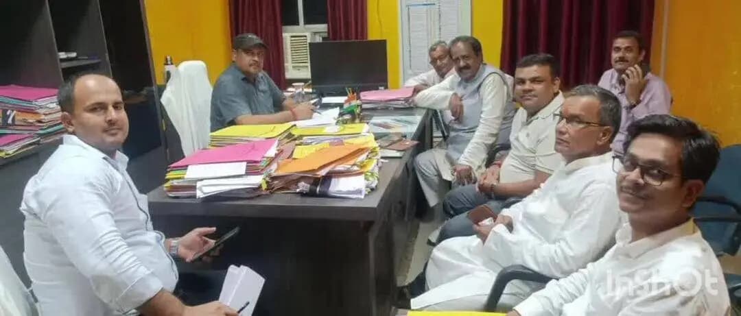 औरंगाबाद: औरंगाबाद में 25 और 26 सितंबर को होगा दो दिवसीय पितृपक्ष महोत्सव, अपर समाहर्ता ने की तैयारी बैठक