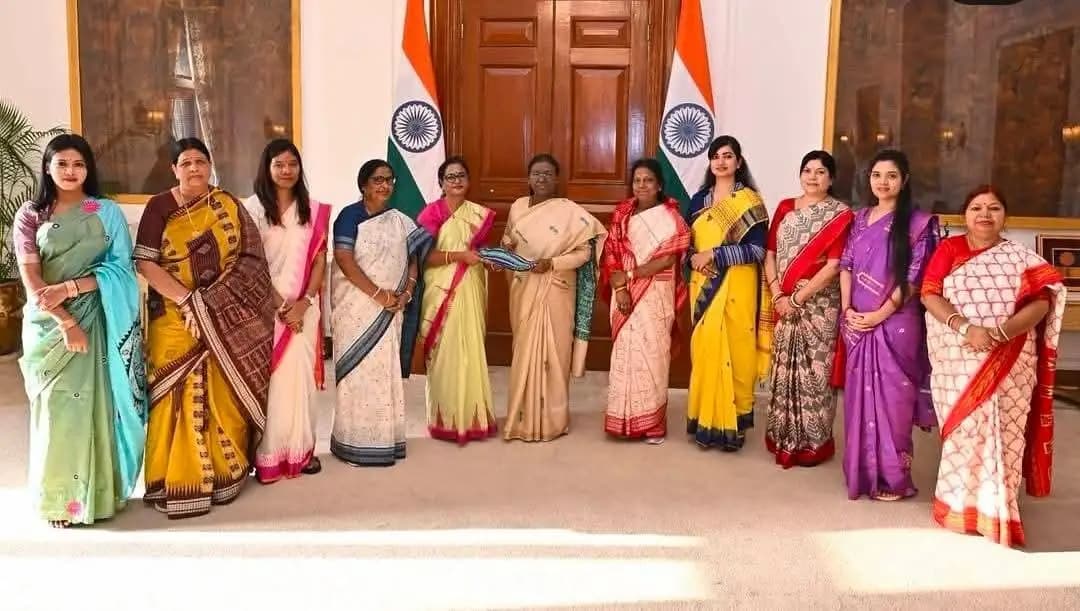 ନର୍ଲା: Oଡ଼ିଶା ବିଧାନସଭା ମାନନୀୟା ରାଷ୍ଟ୍ରପତି ଦ୍ରୌପଦୀ ମୁର୍ମୁ ସହ ସାକ୍ଷାତକାର