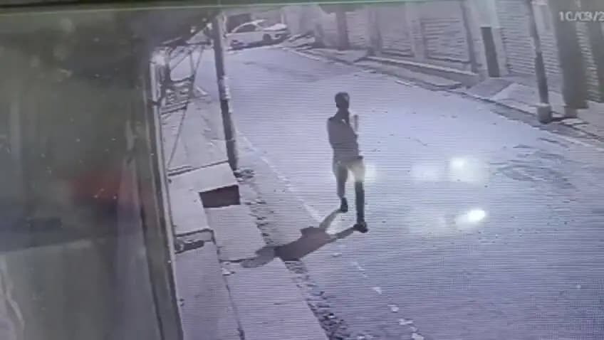 नाहन: नाहन में रात 3 बजे मिली चोरी की सीसीटीवी फुटेज, हजारों रुपए के सामान गायब