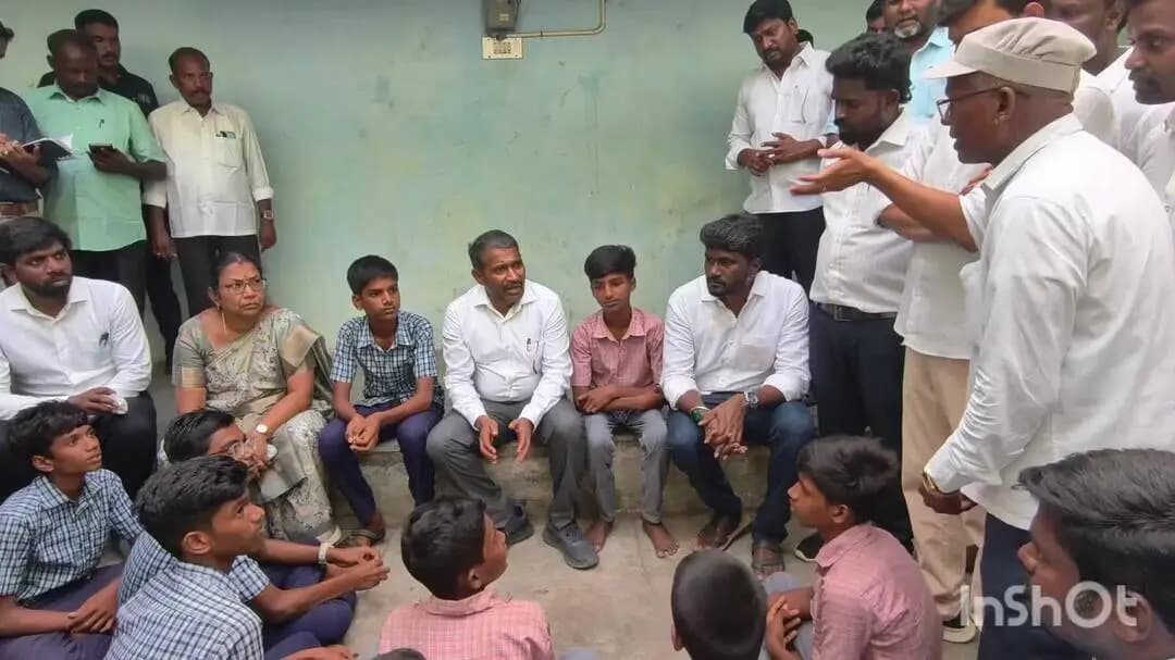 கள்ளக்குறிச்சி: கள்ளக்குறிச்சியில் உள்ள சமூக நீதி விடுதியில் அமைச்சர் வன்னியரசு திடீர் ஆய்வு