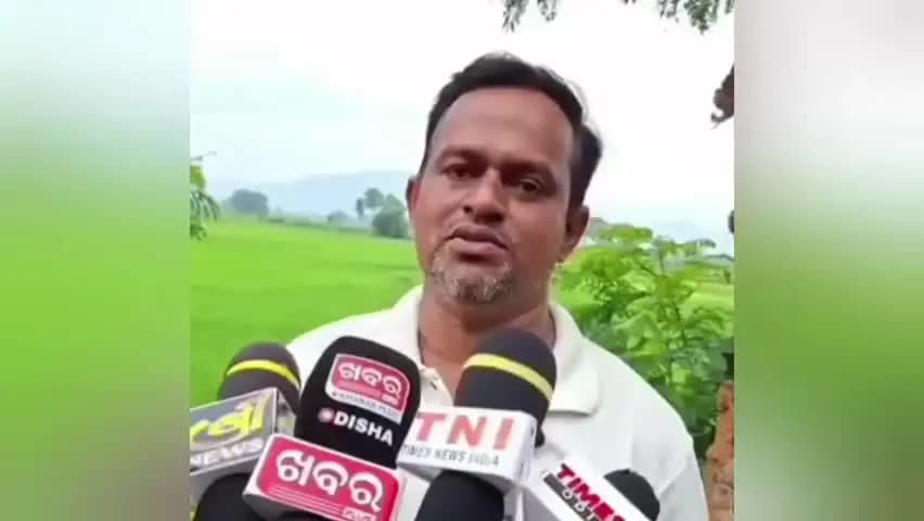 ଭଞ୍ଜନଗର: ଡୁମାକୁମ୍ପା ଠାରେ ନିମ୍ନ ମାନର ରାସ୍ତା କାମ ଅଭିଯୋଗ, ପ୍ରତିକ୍ରିୟା ରଖିଲେ ସ୍ଥାନୀୟ ବାସିନ୍ଦା