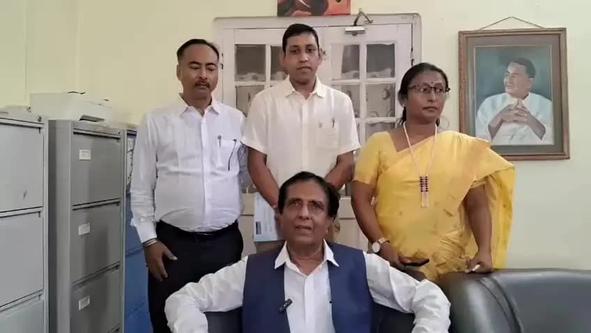 নগাঁও: পুৰণিগুদাম ড° বিৰিঞ্চি কুমাৰ বৰুৱা মহাবিদ্যালয়ে গৰকিলে ৬০ টা বৰ্ষ,সংবাদমেলত কলে মহাবিদ্যালয়ৰ কতৃপক্ষই