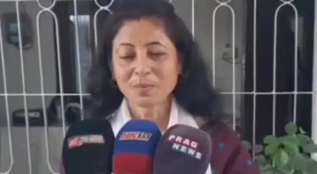 ডিফু: বকলীয়াঘাটৰ অৰ্চণা দাস বৰালৈ "আৰোহণ সাংস্কৃতিক সমন্বয় বঁটা" , মন্তব্য অৰ্চণা দাস বৰাৰ
