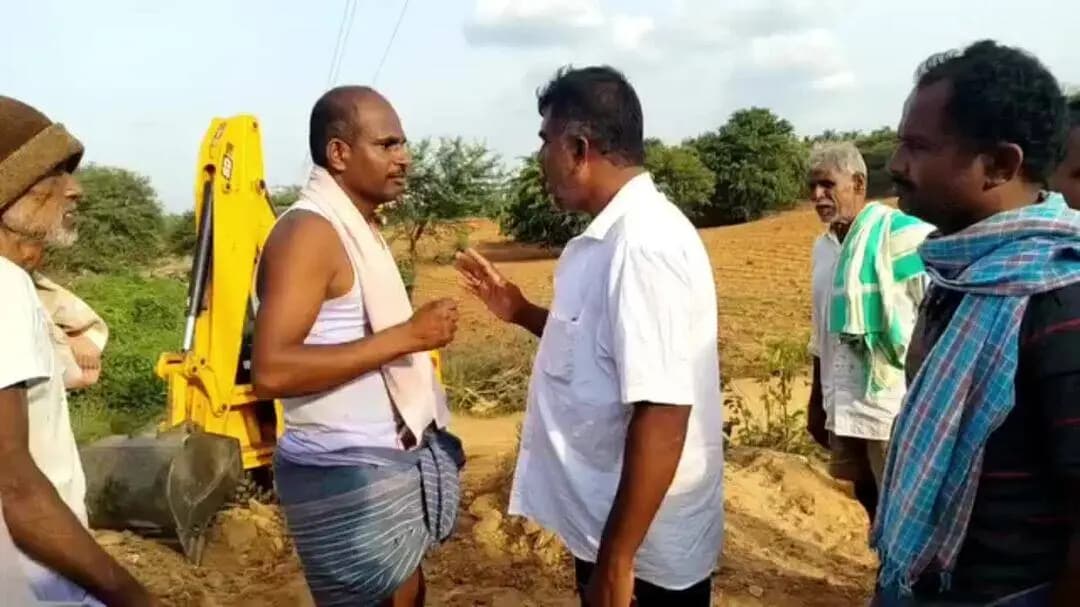 ಶಿರಾ: ಶತಮಾನದಿಂದ ಬಾಕಿ ಉಳಿದಿದ್ದ ರೂಡಿ ದಾರಿ ತೆರವು: ಗಂಜಲಗುಂಟೆ ಗ್ರಾಮಸ್ಥರಿಗೆ ಅನುಕೂಲ