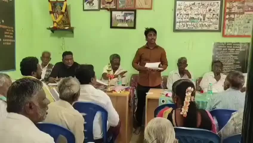 ದೇವನಹಳ್ಳಿ: ದೇವನಹಳ್ಳಿ ತಾಲ್ಲೂಕಿನ ಮಲ್ಲೇಪುರ ಹಾಲು ಉತ್ಪಾದಕರ ಸಹಕಾರ ಸಂಘದಲ್ಲಿ ಅಕ್ರಮದ ವಾಸನೆ