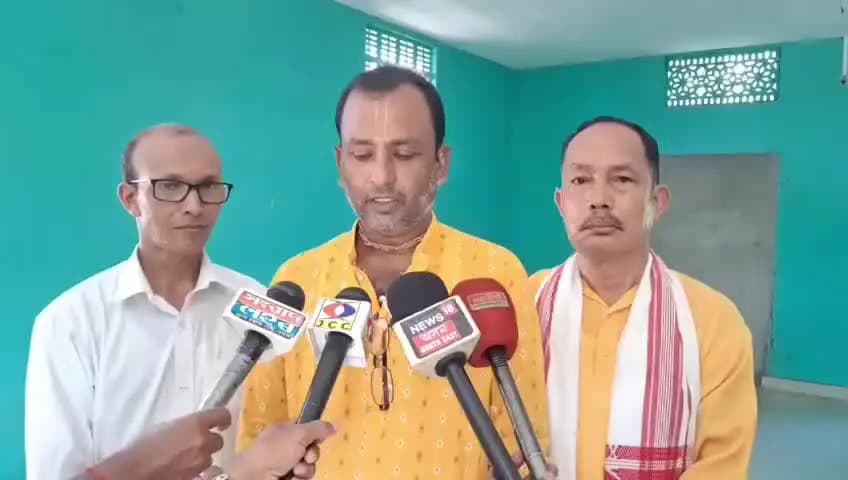 মৰিগাঁও: জাগীৰোডত শ্ৰীশ্ৰী কৃষ্ণৰ জন্মজয়ন্তী আৰু বিশ্ব হিন্দু পৰিষদৰ ৬২ তম প্ৰতিষ্ঠা দিৱস পালন
