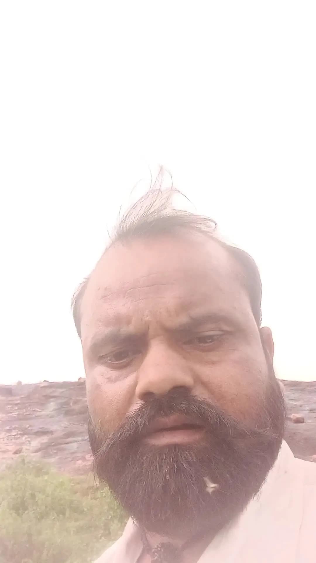 gram jaruwa tahsil jatara jila Tikamgarh Madhya Pradesh jameen ka mamla jald se jald karvai karaen patwari ke upar Bhagw