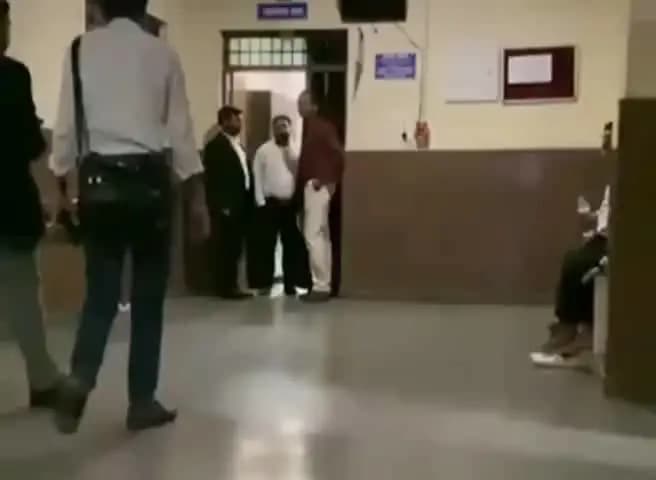 रायपुर: CGPSC केस में भूपेश के OSD रहे एडिशनल कलेक्टर गिरफ्तार, दावा- उत्कर्ष चंद्राकर के साथ मिली वॉट्सऐप चैट, ED की रिमांड