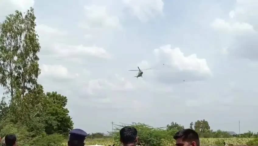 ಬಾದಾಮಿ: ಖಾಸಗಿ ಕಾರ್ಯಕ್ರಮದಲ್ಲಿ ಭಾಗಿಯಾಗಲು ಬಾದಾಮಿಗೆ ಆಗಮಿಸಿದ ಮಾಜಿ ಸಿಎಂ ಸಿದ್ಧರಾಮಯ್ಯ
