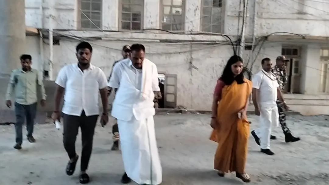 ಹಾಸನ: ಜಿಲ್ಲಾಧಿಕಾರಿ ಕಚೇರಿ ಮತ್ತು ಆಸ್ಪತ್ರೆ ಕಾಮಗಾರಿ ವೀಕ್ಷಿಸಿದ ಸಚಿವ ಕೆ.ಎಂ. ಶಿವಲಿಂಗೇಗೌಡ