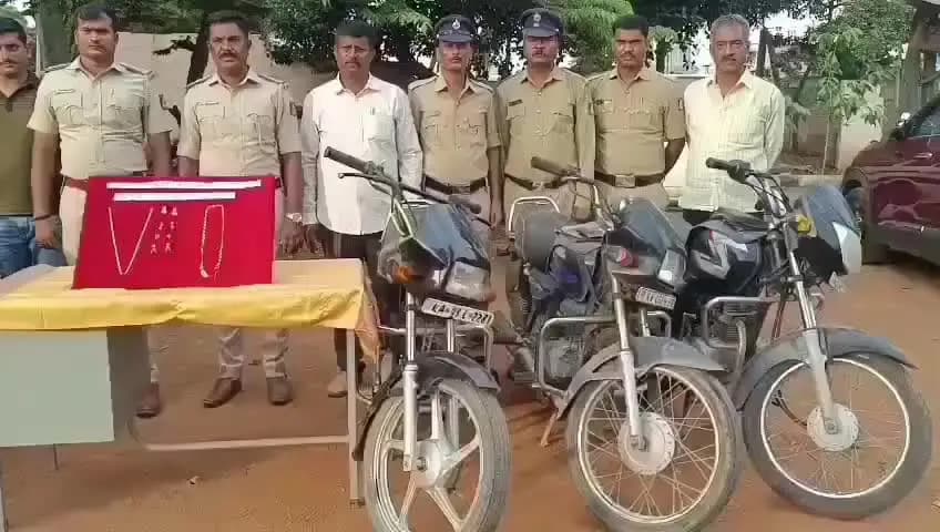 ದೇವನಹಳ್ಳಿ: ಮನೆ ಮಾಲೀಕರ ಮುಂದೆಯೇ ಮನೆ ದೋಚಿ ಎಸ್ಕೇಪ್ ಆಗಿದ್ದ ಕಳ್ಳನನ್ನ ಬಂಧಿಸಿದ ದೇವನಹಳ್ಳಿ ಪೊಲೀಸರು