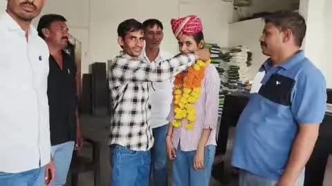 पिड़ावा: सुरभि चौधरी का एमबीबीएस में जयपुर के एसएमएस मेडिकल कॉलेज में चयन होने पर किया गया सम्मान