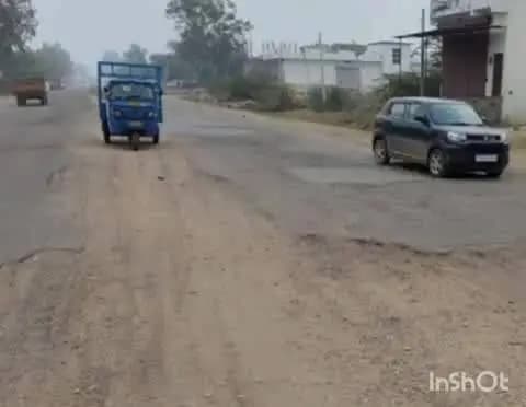 मांगरौल: मांगरोल-बारां सड़क की खस्ताहाल हालत से वाहन चालक परेशान, आए दिन हो रही हैं दुर्घटनाएं, जिम्मेदारों का ध्यान नहीं