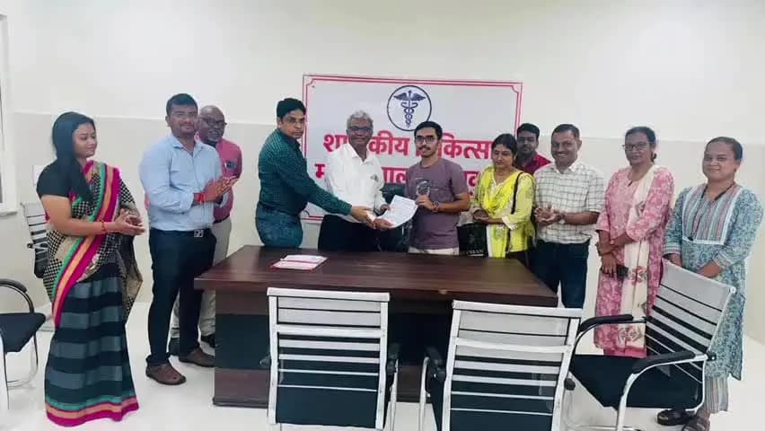 जशपुर: जशपुर में चिकित्सा शिक्षा की नई शुरुआत, MBBS में 41 विद्यार्थियों ने लिया प्रवेश