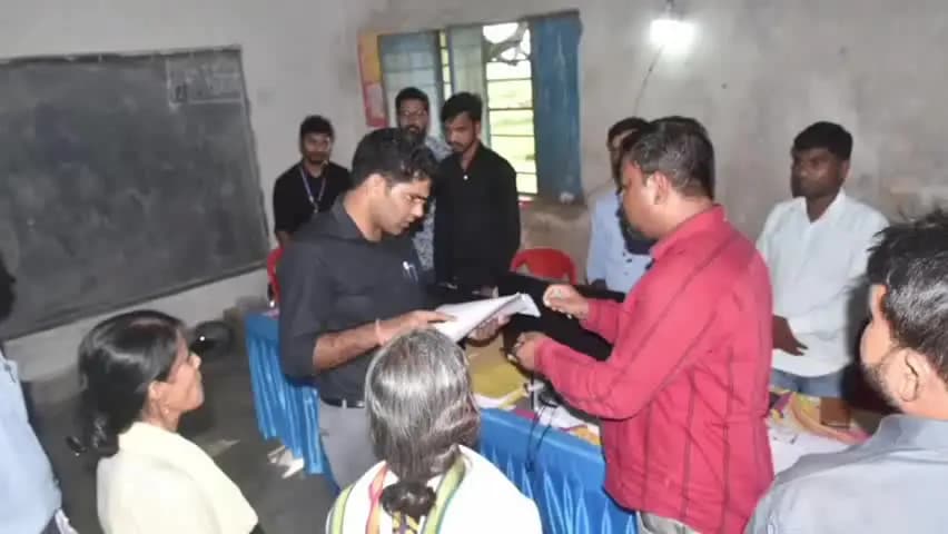 कैरो: कैरो में SIR-2026 के तहत 312 मतदाताओं की सुनवाई, उपायुक्त ने जायजा लिया और समयबद्ध निष्पादन के निर्देश दिए