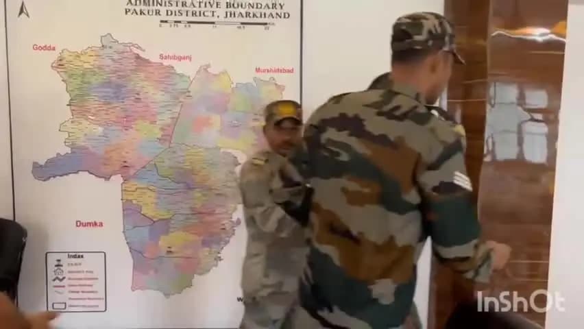 पाकुड़: आमडा़पाडा़ किशुन वर्मा ज्वेलर्स लूटकांड का 10 दिन में हुआ खुलासा, तीन आरोपी गिरफ्तार