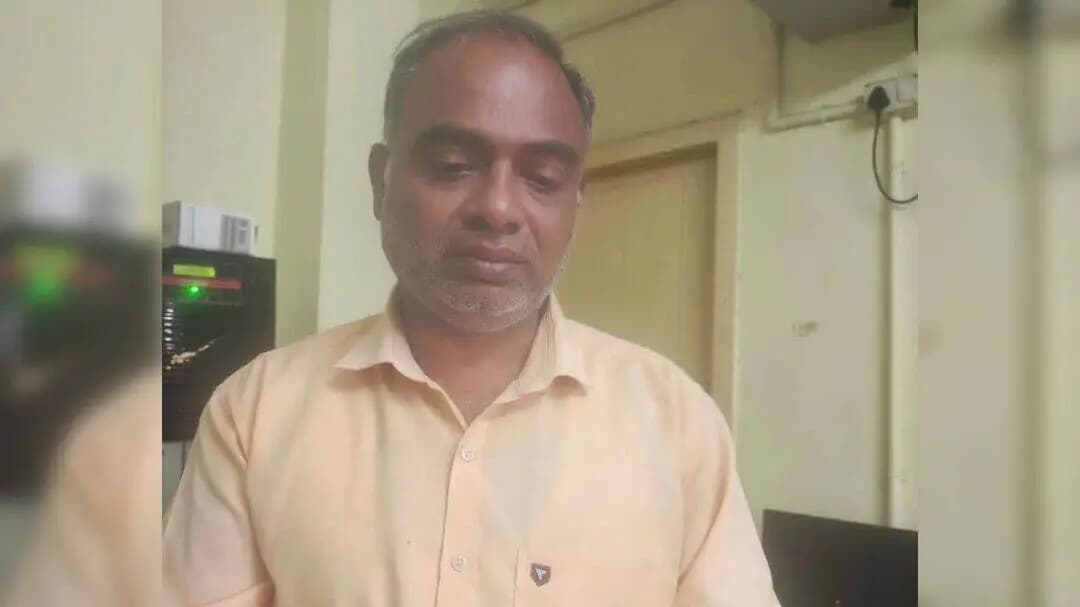சின்ன சேலம்: தெங்கியாநத்தம் அரசு பள்ளியில் ஆசிரியர் பாலியல் தொந்தரவு அளித்ததால் தற்கொலைக்கு முயன்ற பள்ளி மாணவி சிகிச்சை பலனின்றி உயிரிழப்பு