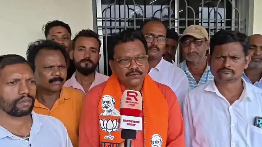 ରାୟଗଡା: ଗୁଣୁପୁର ଟାଉନହଲରେ "ସେବା ସଂକଳ୍ପ ଅଭିଯାନ" ପାଇଁ ଅନୁଷ୍ଠିତ ପ୍ରସ୍ତୁତି ବୈଠକରେ ଯୋଗଦେଇ ପୁର୍ବତନ ବିଧାୟକ ତ୍ରିନାଥ ଗମାଙ୍ଗଙ୍କ ପ୍ରତିକ୍ରିୟା