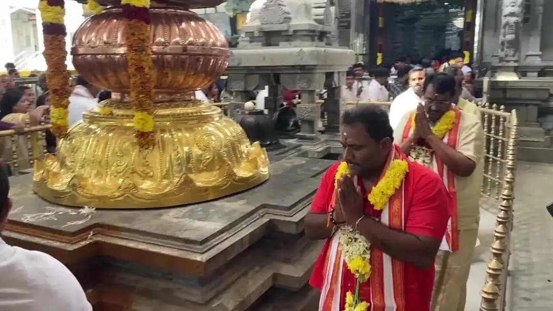 పూతలపట్టు: కాణిపాకం వినాయక స్వామిని దర్శించుకున్న ప్రభుత్వ విప్ కంచర్ల శ్రీకాంత్