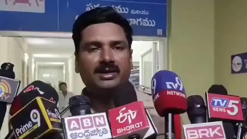 చిలకలూరిపేట: అక్రమ సంబంధం నేపథ్యంలోనే మహిళపై హత్యయత్నం: చిలకలూరిపేట సీఐ రమేష్