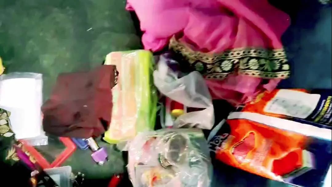 शाहनगर: देवरी गांव में चोरों ने एक ही रात में तीन घरों में की चोरी