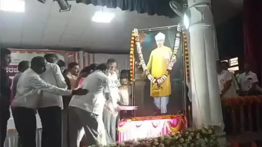 ಕೊಪ್ಪಳ: ಶಿಕ್ಷಕರ ದಿನಾಚರಣೆಗೆ ನಗರದಲ್ಲಿ ಸಂಸದ ರಾಜಶೇಖರ ಹಿಟ್ನಾಳ ಚಾಲನೆ