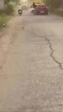 जीरो डिग्री के पास कार से खतरनाक स्टंट, गेट-शीशे से बाहर लटकते नजर आए युवक; देखें वीडियो