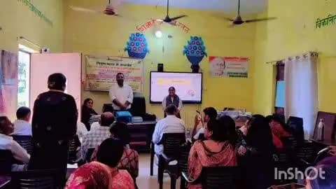 कैसरगंज: निपुण भारत के लक्ष्य को धार देगा एफएलएन प्रशिक्षण, शिक्षकों को दिया जा रहा प्रभावी शिक्षण का मंत्र