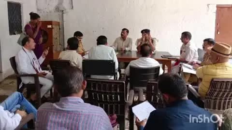मड़ावरा: मड़ावरा के पुलिस थाना परिसर में एसडीएम की अध्यक्षता में आयोजित किया गया समाधान दिवस