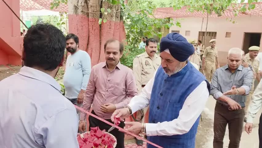 कैराना: कैराना स्थित जनपद न्यायालय परिसर में राष्ट्रीय लोक अदालत का आयोजन, 1.92 लाख वादों का हुआ निस्तारण